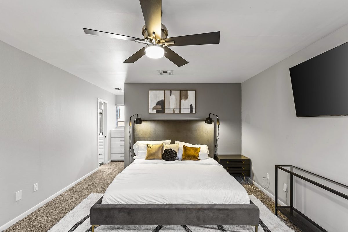 King master bedroom